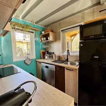 Air-conditioned With Pool Near Arcachon Шале