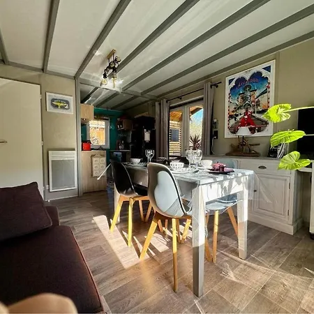 Шале Air-conditioned With Pool Near Arcachon